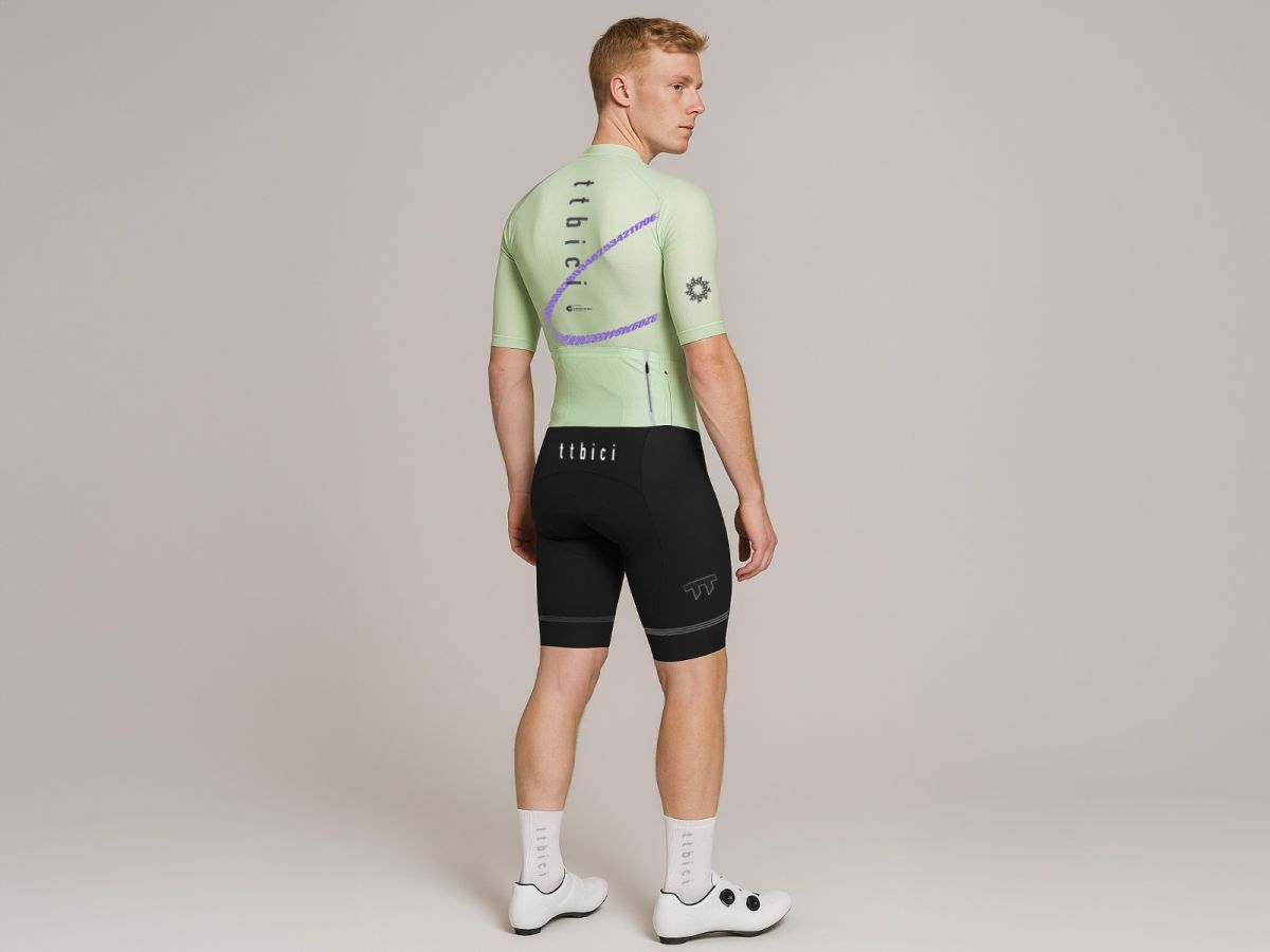 a Line Men's Lightweight Team Jersey / Lime