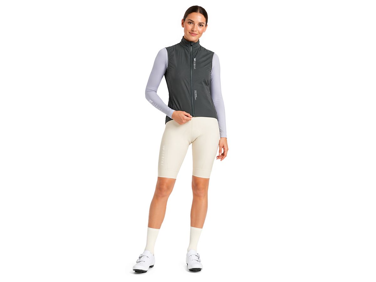 a Line Altitude Insulated Gilet 保暖背心 / 炭灰