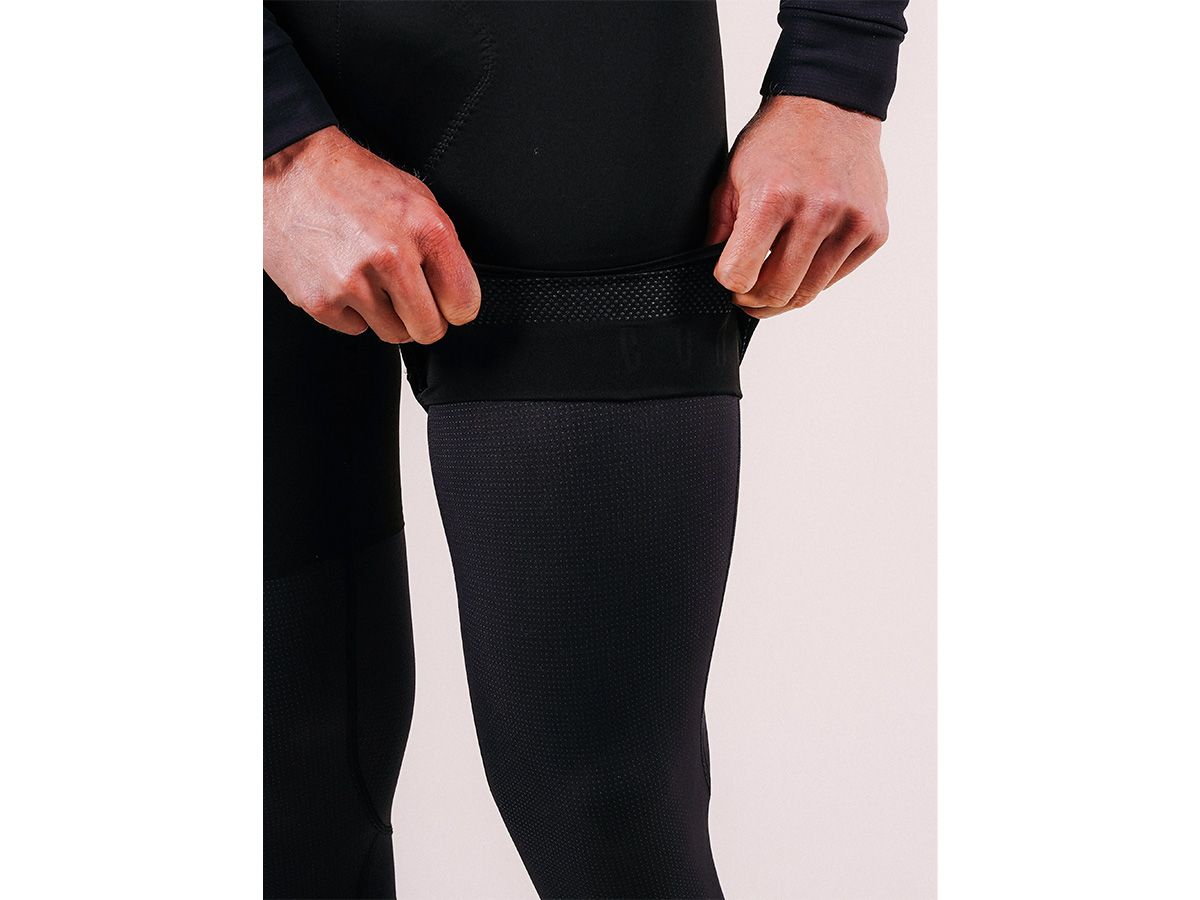 The Service Course Leg Warmers 腿套 黑色 L