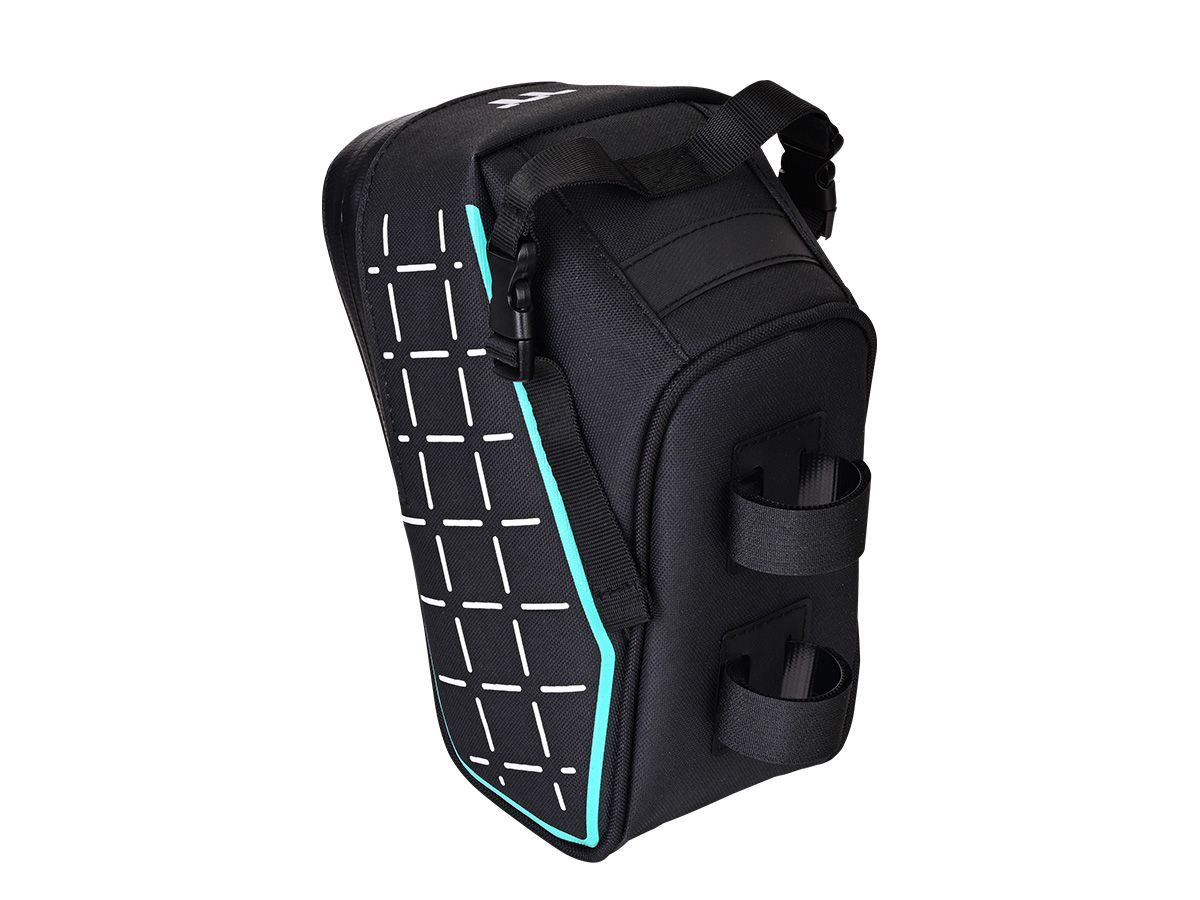 Thermaltake TT100 Saddle bags Black