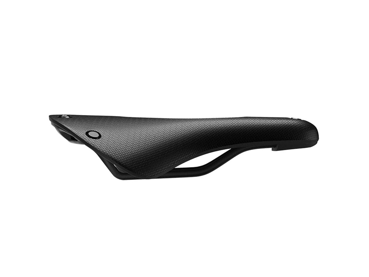 Brooks C19 Carved Black