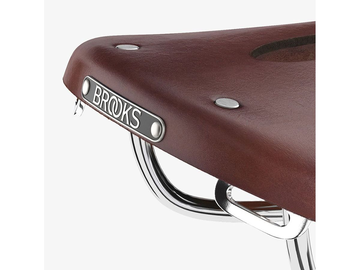Brooks B17 Carved Short Brown