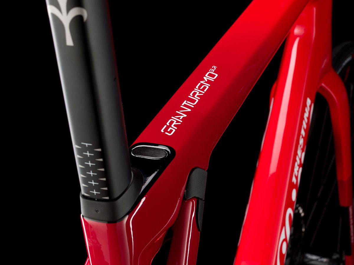 Wilier Triestina GRANTURISMO SLR 長途耐力型公路車 漸層紅 M