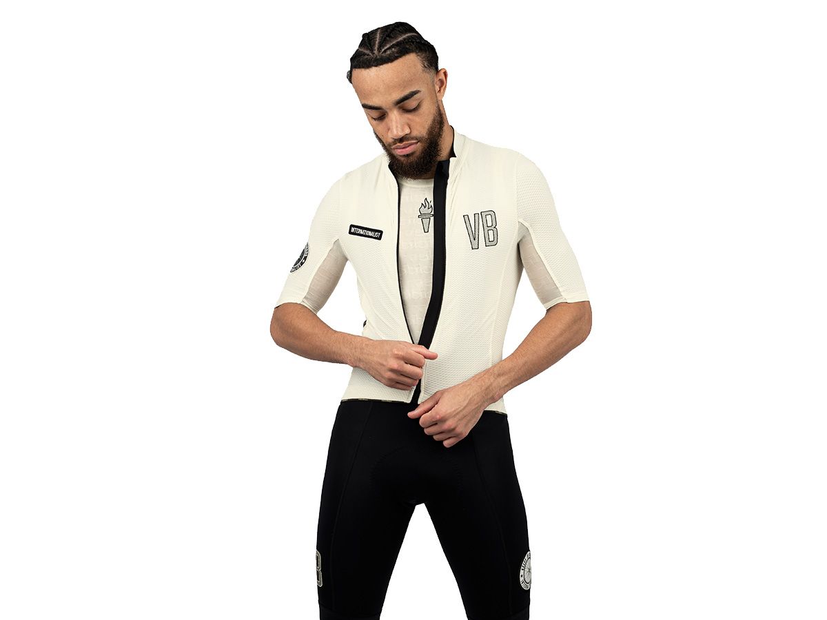 VB Internationalist 男款春夏車衣 奶油白 XXS