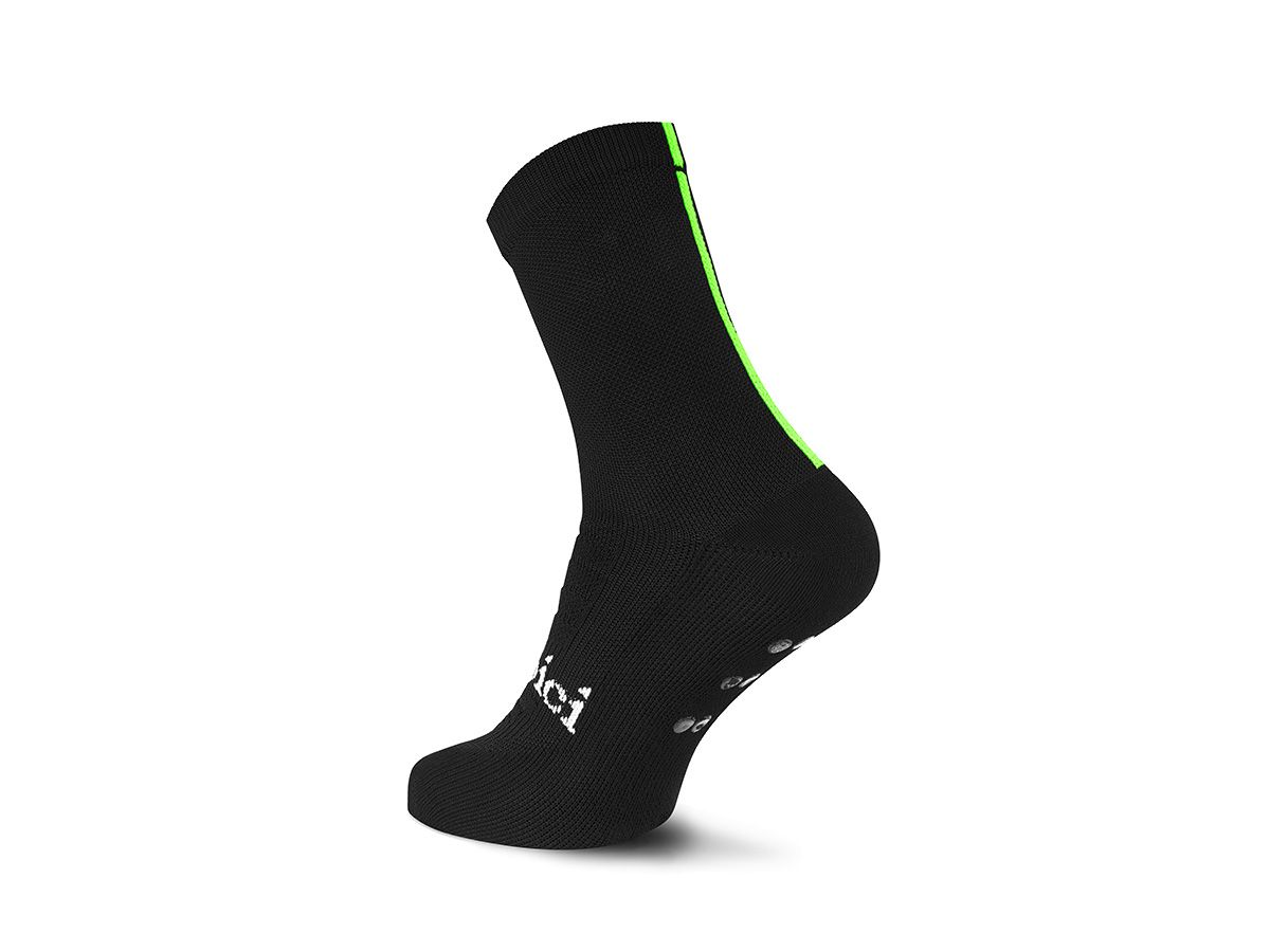 VB Lightweight Premgripp Socks 輕量車襪 黑色
