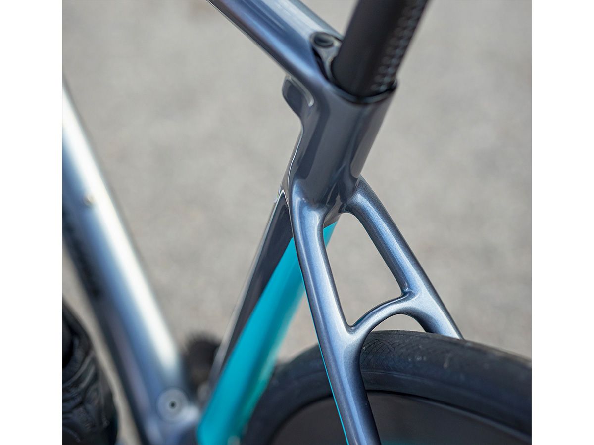 Wilier Triestina 0 SL 爬坡車 SHIMANO ULTEGRA 8170 DI2 12S/ NDR38 碳纖維碟煞輪組 亮灰/藍 M